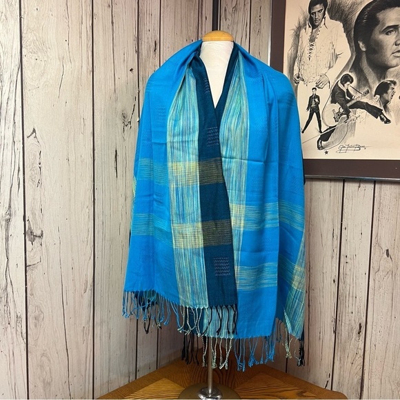 Blue & Yellow Plaid Pashmina Scarf/Wrap | GUC - Picture 2 of 4